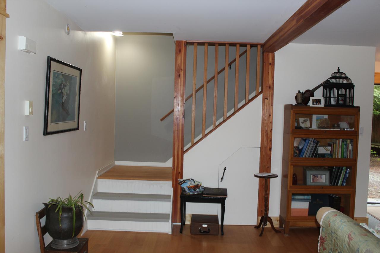 The Perch On Gabriola Bed and Breakfast Esterno foto